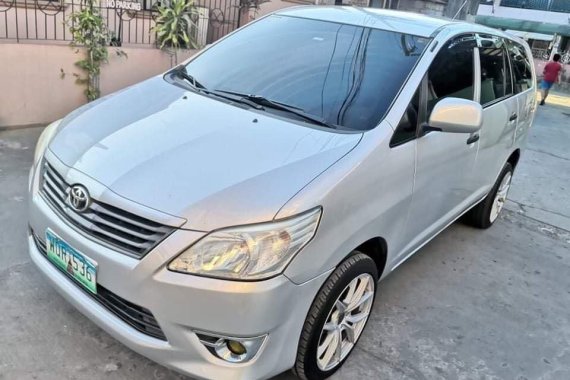 Toyota Innova 2013