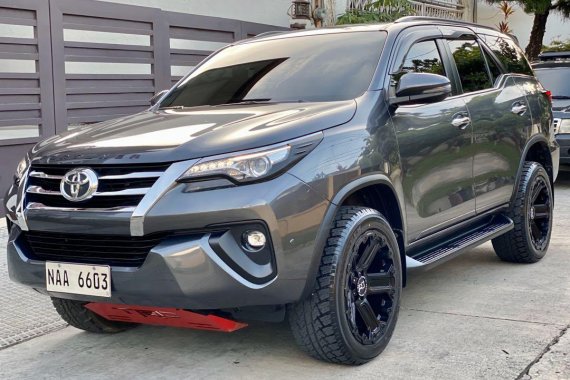 🇮🇹 2018 Toyota Fortuner V 4X2 