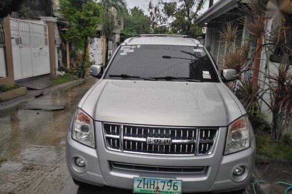 Selling Silver Isuzu Alterra 2007 in Manila