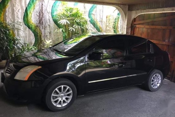 Black Nissan Sentra 200 for sale in Manila