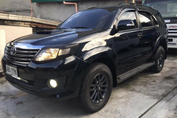 Black Toyota Fortuner 2016 for sale in Manila