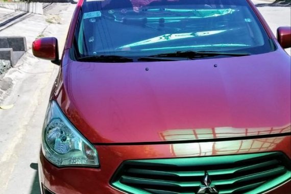 Selling Red Mitsubishi Mirage g4 2015 in Kalayaan