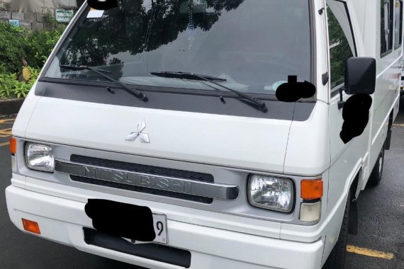 White Mitsubishi L300 for sale in Manila