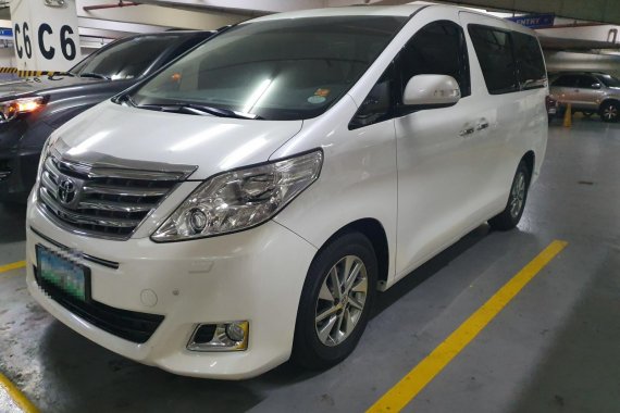 2012 Toyota Alphard 2.4v