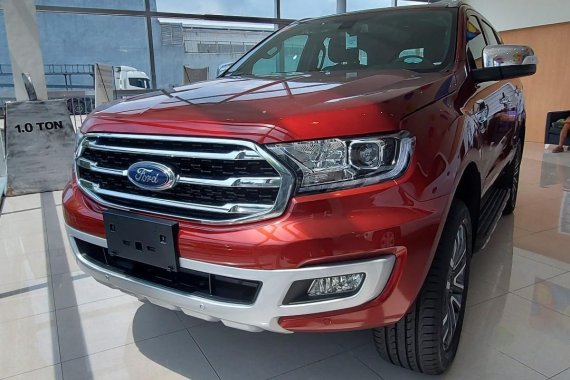Selling Red Ford Everest in Calamba