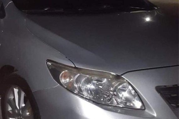 Selling Silver Toyota Corolla altis in Pasay