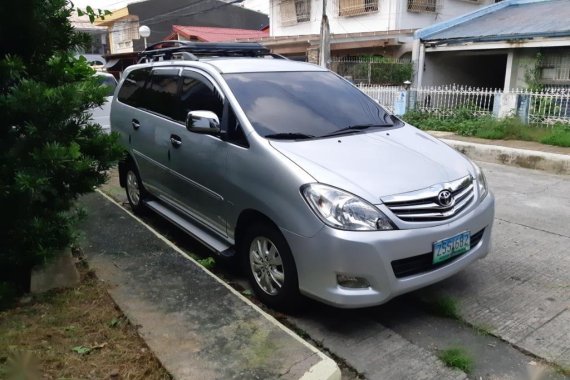 Silver Toyota Innova for sale in Makati