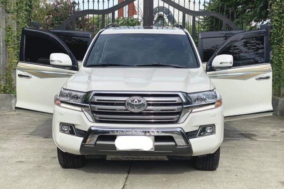 TOYOTA LAND CRUISER VX LC200 2017 ACQUIRED