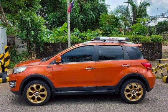 Selling Orange Great Wall Haval m4 in Manila