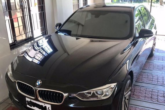 Selling Black Bmw 320D in Santa Rosa