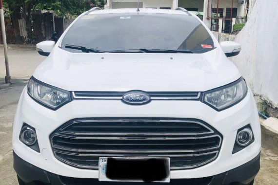 White Ford Ecosport 2017 for sale in Carmona