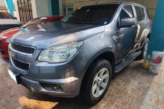 Selling Grey Chevrolet Trailblazer in Manila