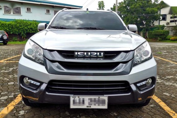 White Isuzu Mu-X for sale in Manila