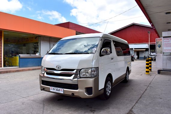 2016  Toyota GL Grandia AT 1.148m Super Fresh Nego Batangas Area Auto