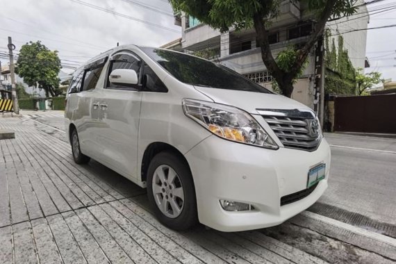 2011 Toyota Alphard RUSH! 700k