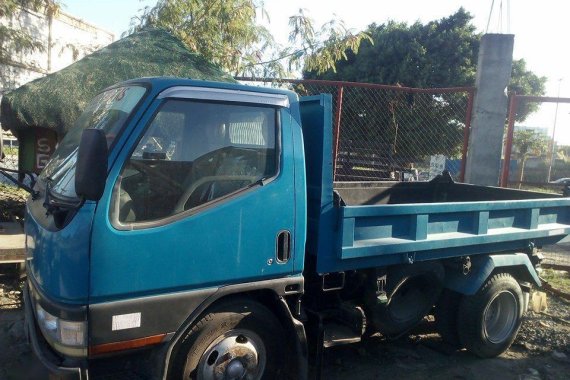 Sell Blue Mitsubishi Fuso in Manila