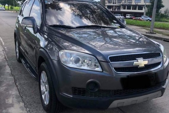 Selling Black Chevrolet Captiva in Manila