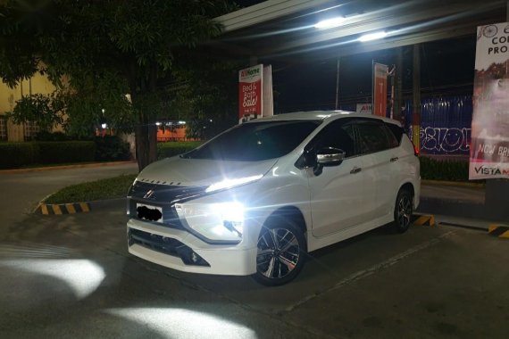 Sell White Mitsubishi XPANDER in Manila