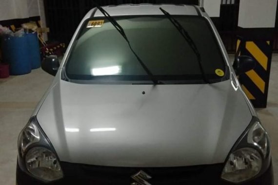 White Suzuki Alto for sale in Las Piñas