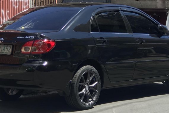 Black Toyota Corolla for sale in Manual