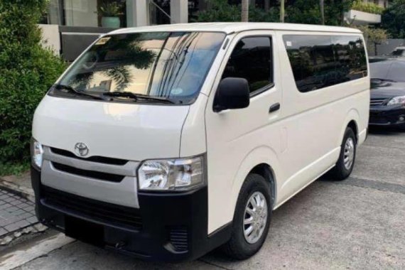 Toyota Commuter 2016