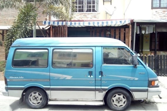 Selling Blue Mazda Power Van 2000 in Antipolo