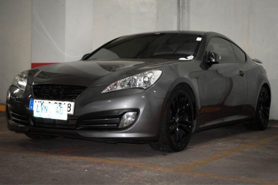 Grey Hyundai Genesis for sale in Manila