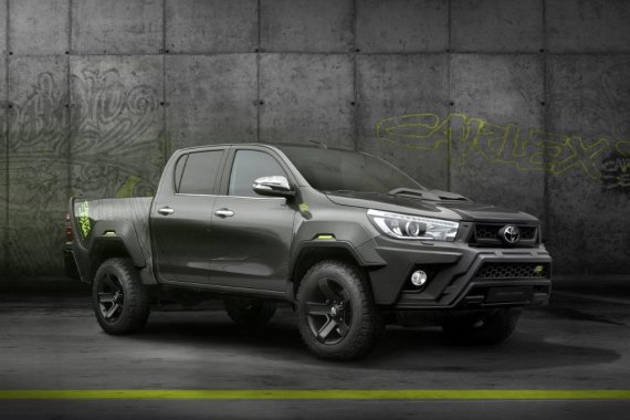 Black Toyota Hilux for sale in Taguig