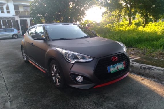 Sell Grey Hyundai Veloster in Bacoor