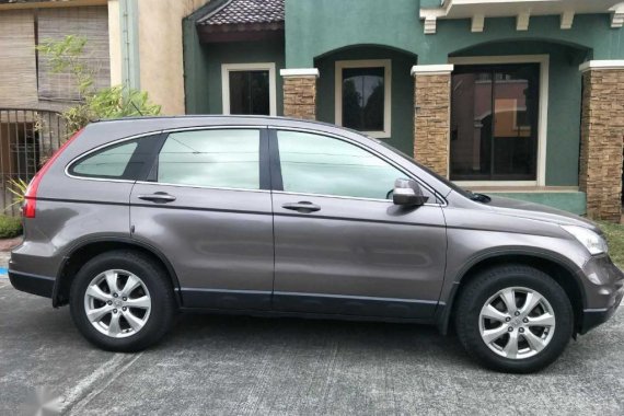 Selling Grey Honda Cr-V in Manila
