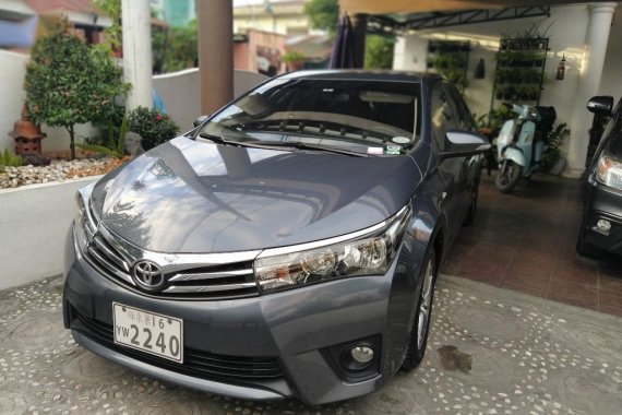 Sell Grey Toyota Corolla altis in Manila