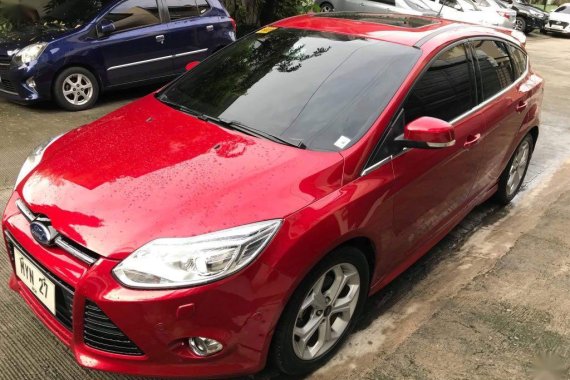 Red Ford Focus for sale in Lucena