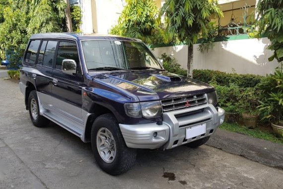 Selling Black Mitsubishi Pajero in Quezon City