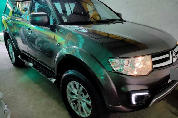 Silver Mitsubishi Montero for sale in Manila
