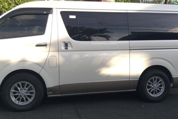 Sell Pearl White Toyota Hiace Super Grandia in Quezon