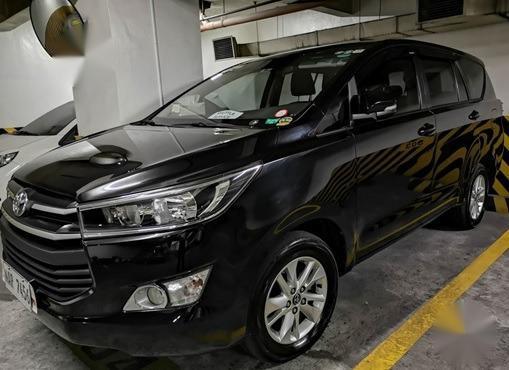 Sell Black Toyota Innova in Mandaluyong