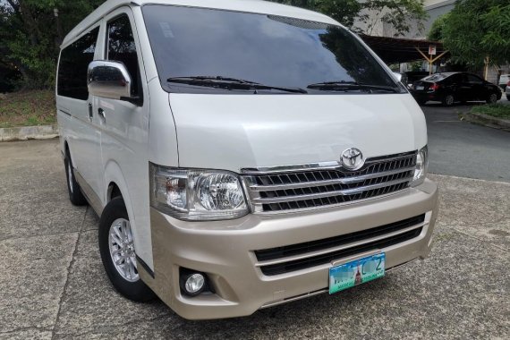 2013 Toyota Hiace Super Grandia Auto