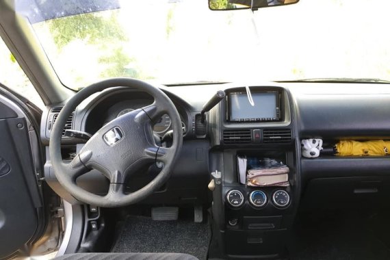 Silver Honda Cr-V for sale in Dasmariñas