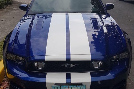 Selling Blue Ford Mustang GT 5.0 V8 2014 in Bonifacio Global City