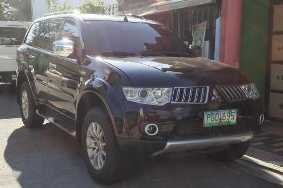 Sell Black 2010 Mitsubishi Montero GLS SE 3.2 4x4 Limited Automatic in Quezon City