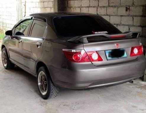 Sell Grey 2008 Honda City 1.3 i-DSi Manual in Talavera