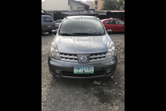 Sell Grey 2011 Nissan Grand Livina Elite MT MPV at 112000 in Mandaluyong