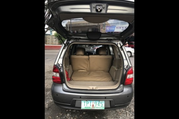 Sell Grey 2011 Nissan Grand Livina Elite MT MPV at 112000 in Mandaluyong