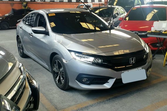 Selling Silver Honda Civic VTEC Turbo (A) 2018 in Manila