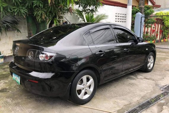 Sell Black 2011 Mazda 3 1.6 Sedan in Valenzuela