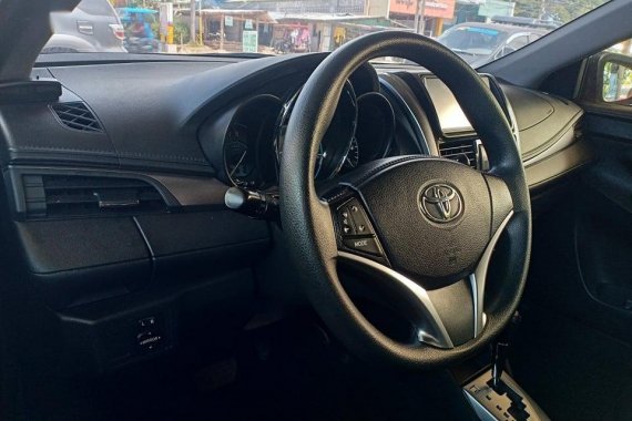 Red Toyota Vios 2017 for sale in Santiago