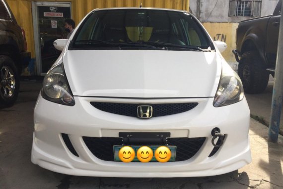 Honda Jazz gd 2005 model