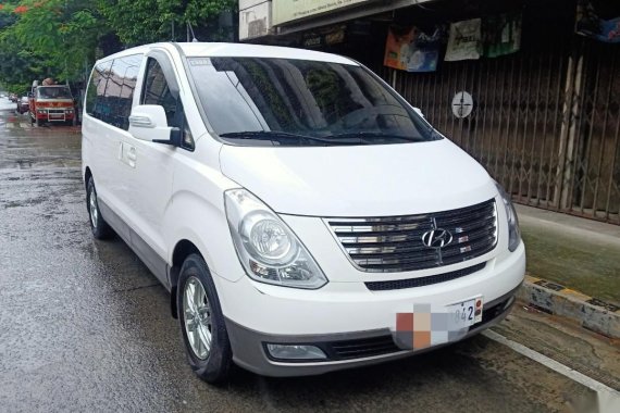 Sell White 2016 Hyundai Grand Starex in Manila