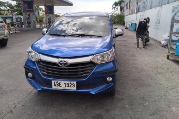 Blue Toyota Avanza 2016 for sale in Caloocan