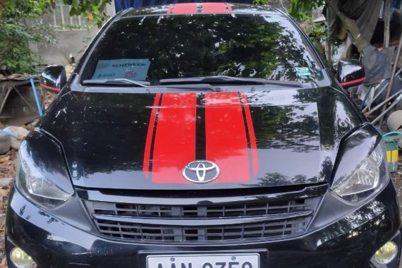 Selling Black Toyota Wigo 2014 in Cabuyao